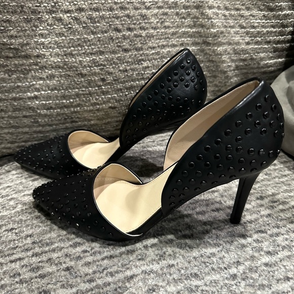Women’s French Connection black studded heels, size 8.5, EUC! - Picture 4 of 9